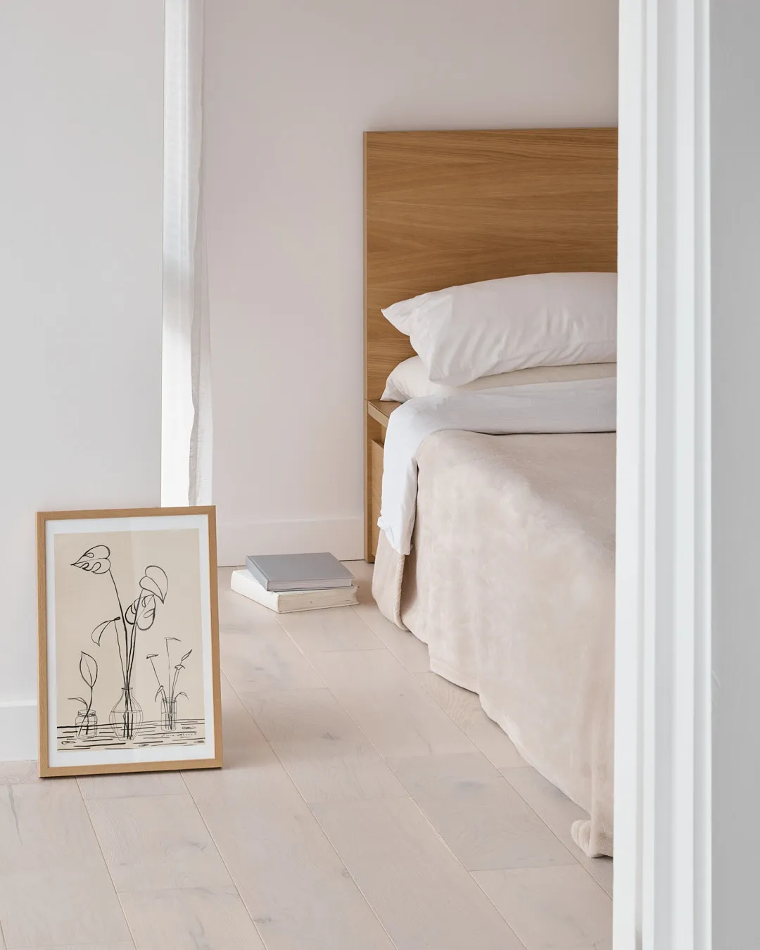Minimalist biophilic Japandi bedroom design